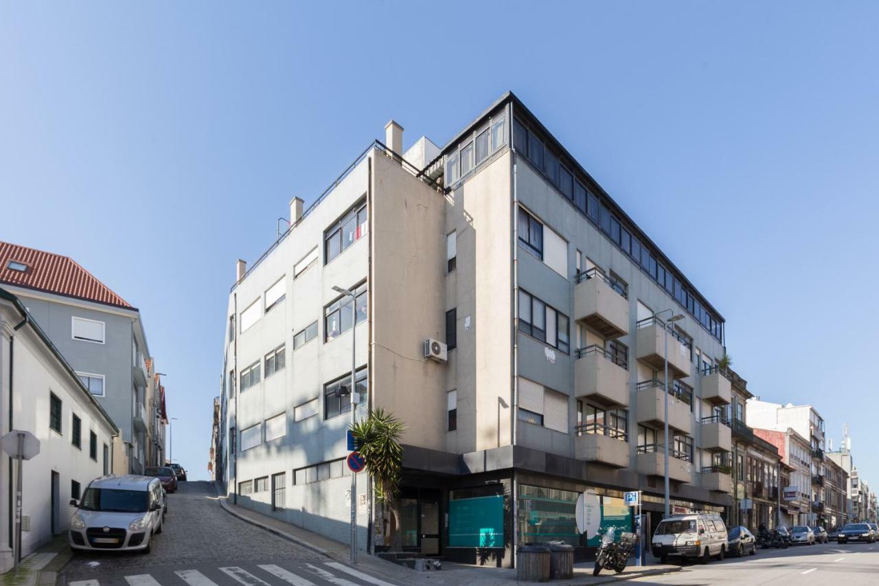 2 Comfy Bright Flats With Netflix Appartamento OOporto Esterno foto