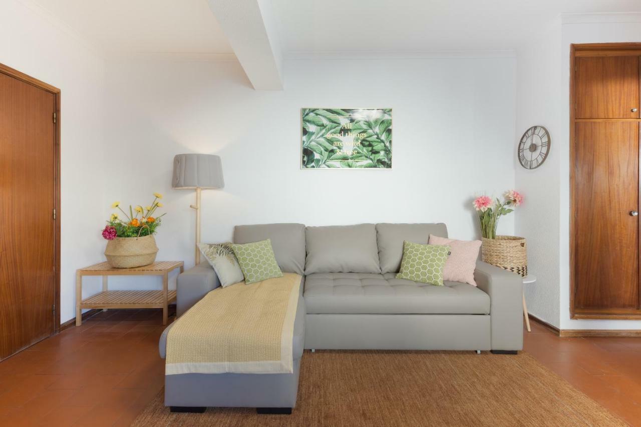 2 Comfy Bright Flats With Netflix Appartamento OOporto Esterno foto