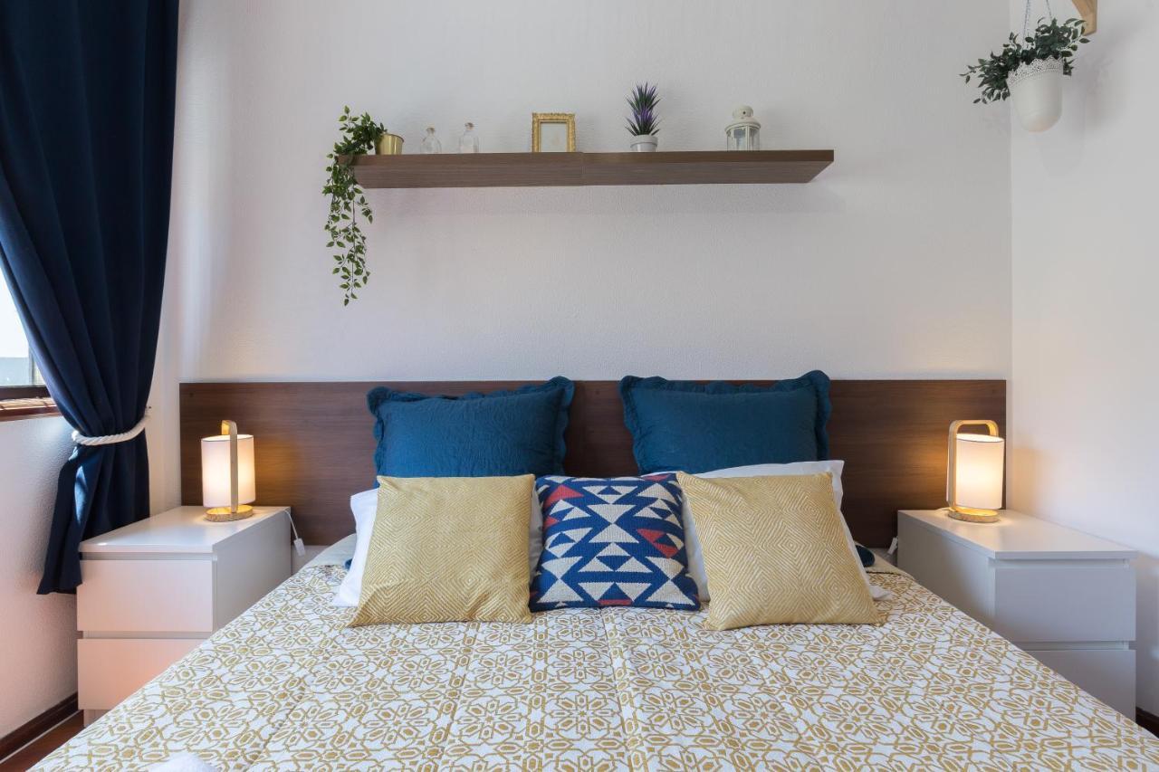 2 Comfy Bright Flats With Netflix Appartamento OOporto Esterno foto